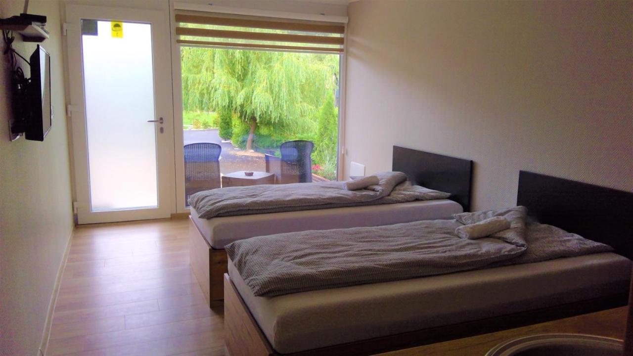 Bungalovi Kljuc Εξωτερικό φωτογραφία