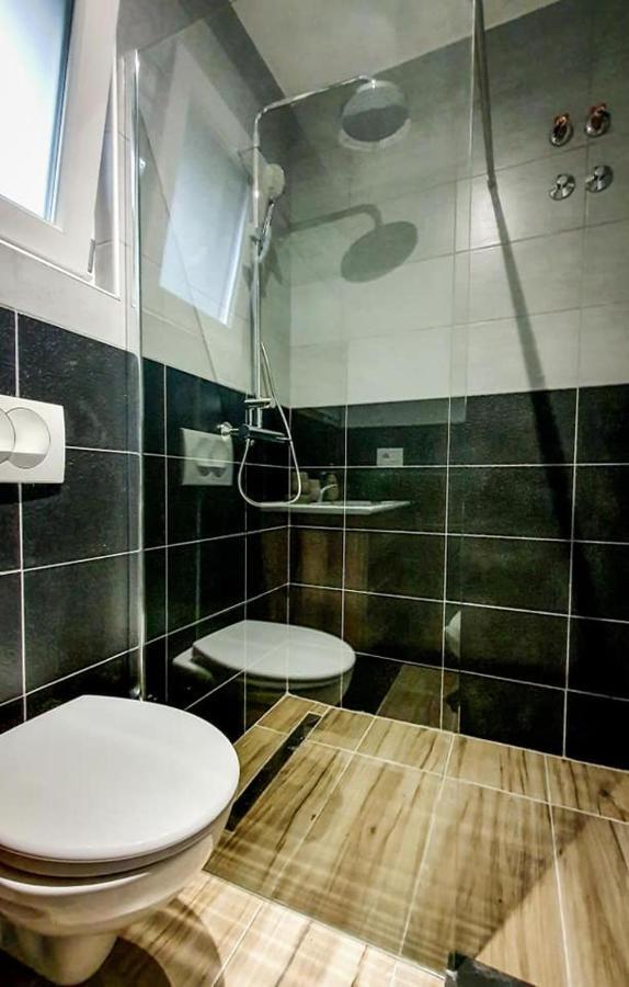 Bungalovi Kljuc Εξωτερικό φωτογραφία